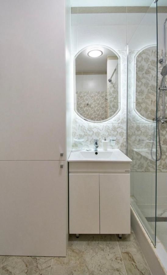 Апартаменты Gaia Apartments Versalles Сочи-23